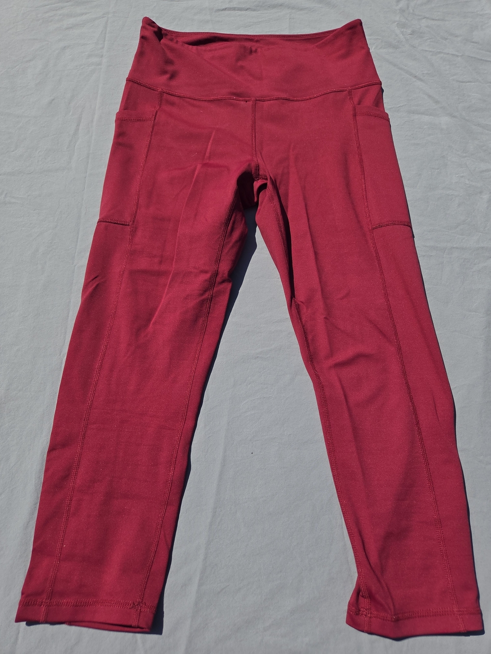 Constantly Varied Gear CVG Sangria Capri VGUC